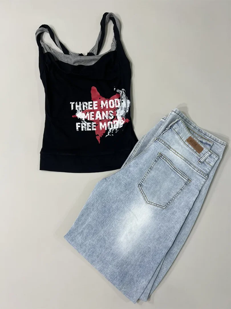 Free Print Off-Shoulder Top - Image 4