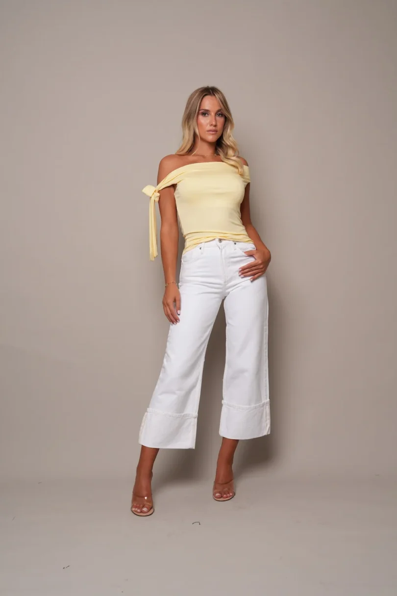 White Cropped Jeans