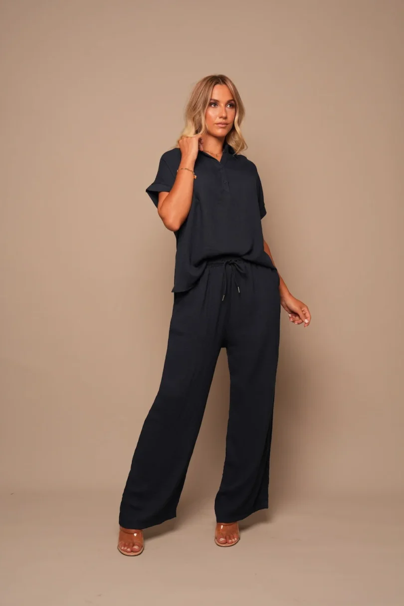 Black Relaxed Fit Set - Image 4